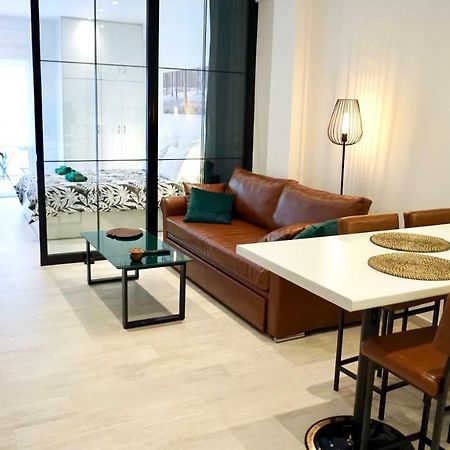 Industrial Style Studio In Athena Bagian luar foto